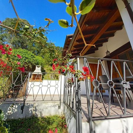 Apartamentos Rurales La Gueertona Ardines エクステリア 写真