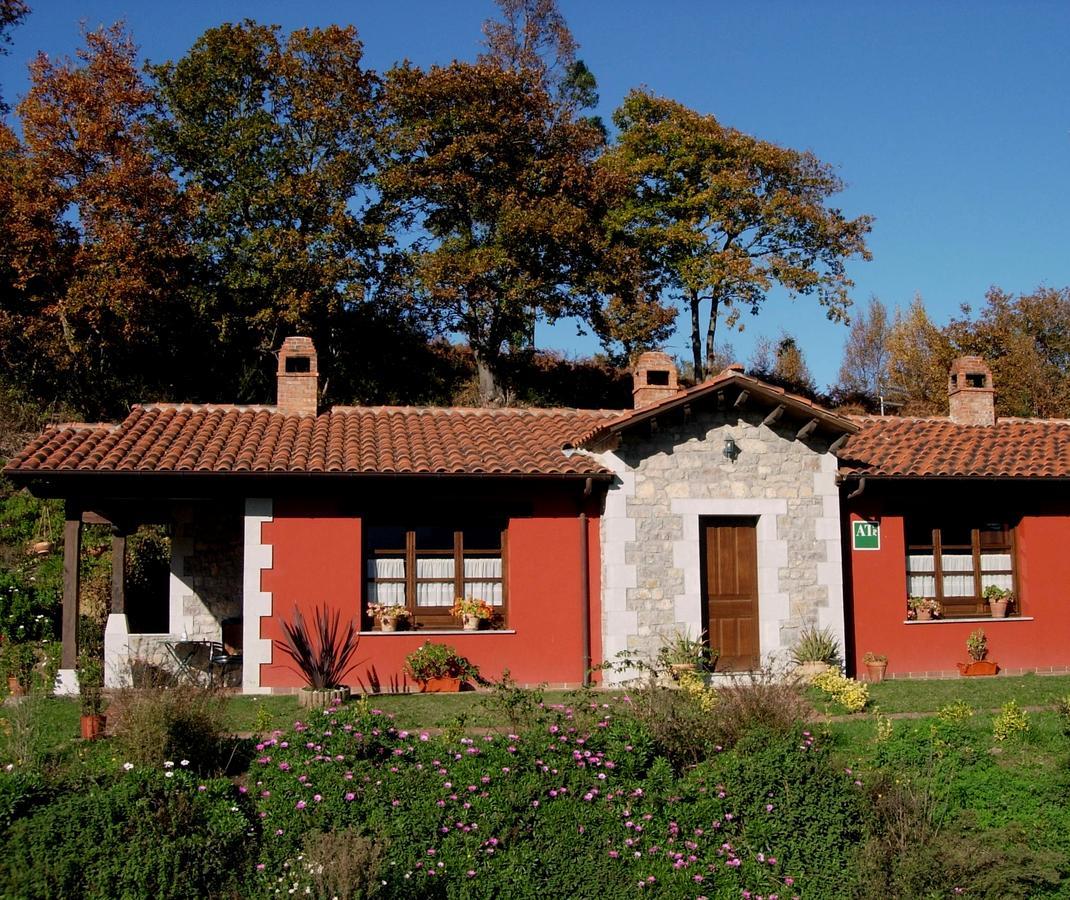 Apartamentos Rurales La Gueertona Ardines エクステリア 写真