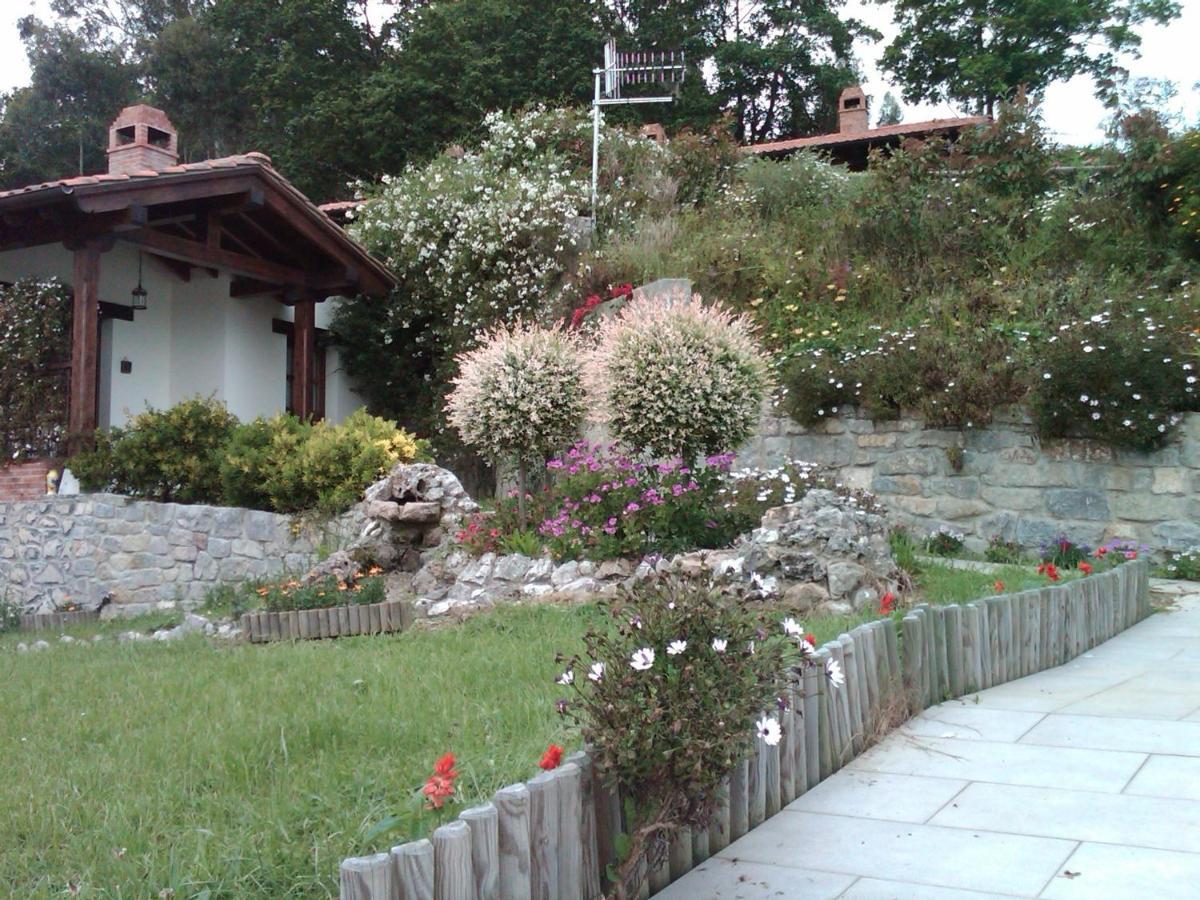 Apartamentos Rurales La Gueertona Ardines エクステリア 写真